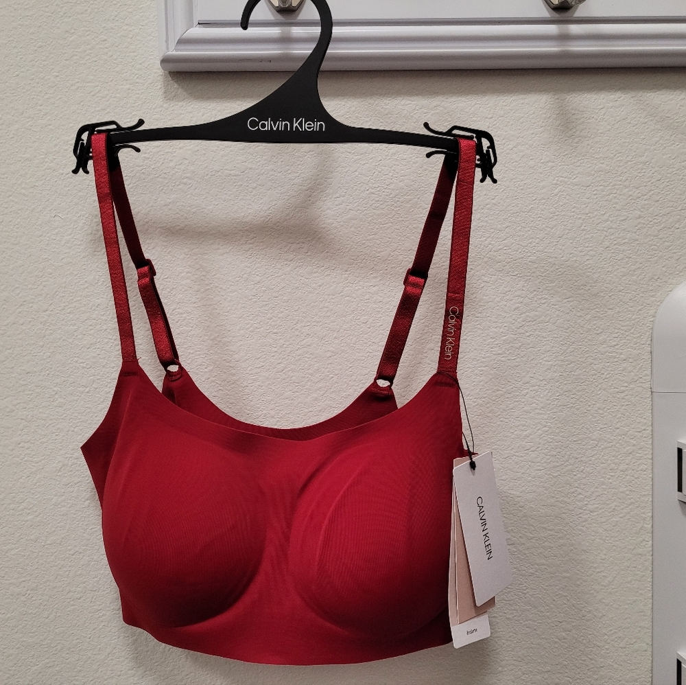 NWT Calvin Klein Bralette